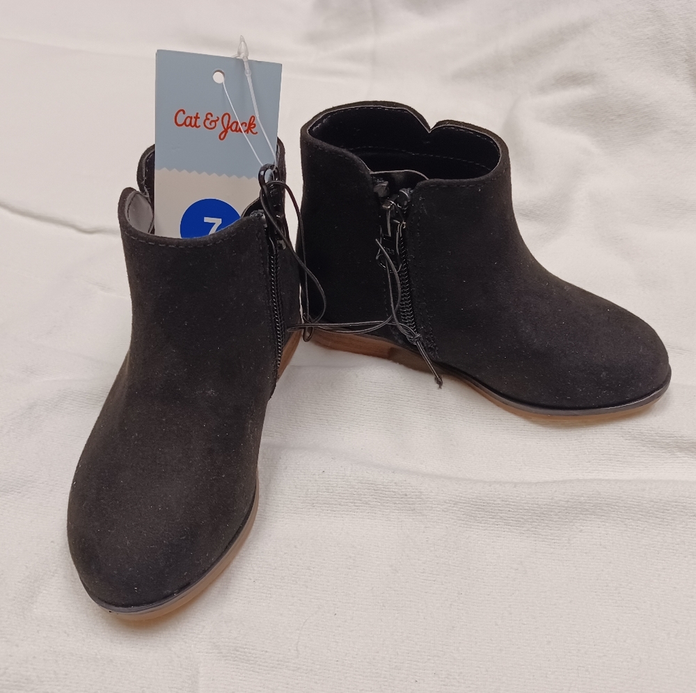 Cat &‎ Jack black boots